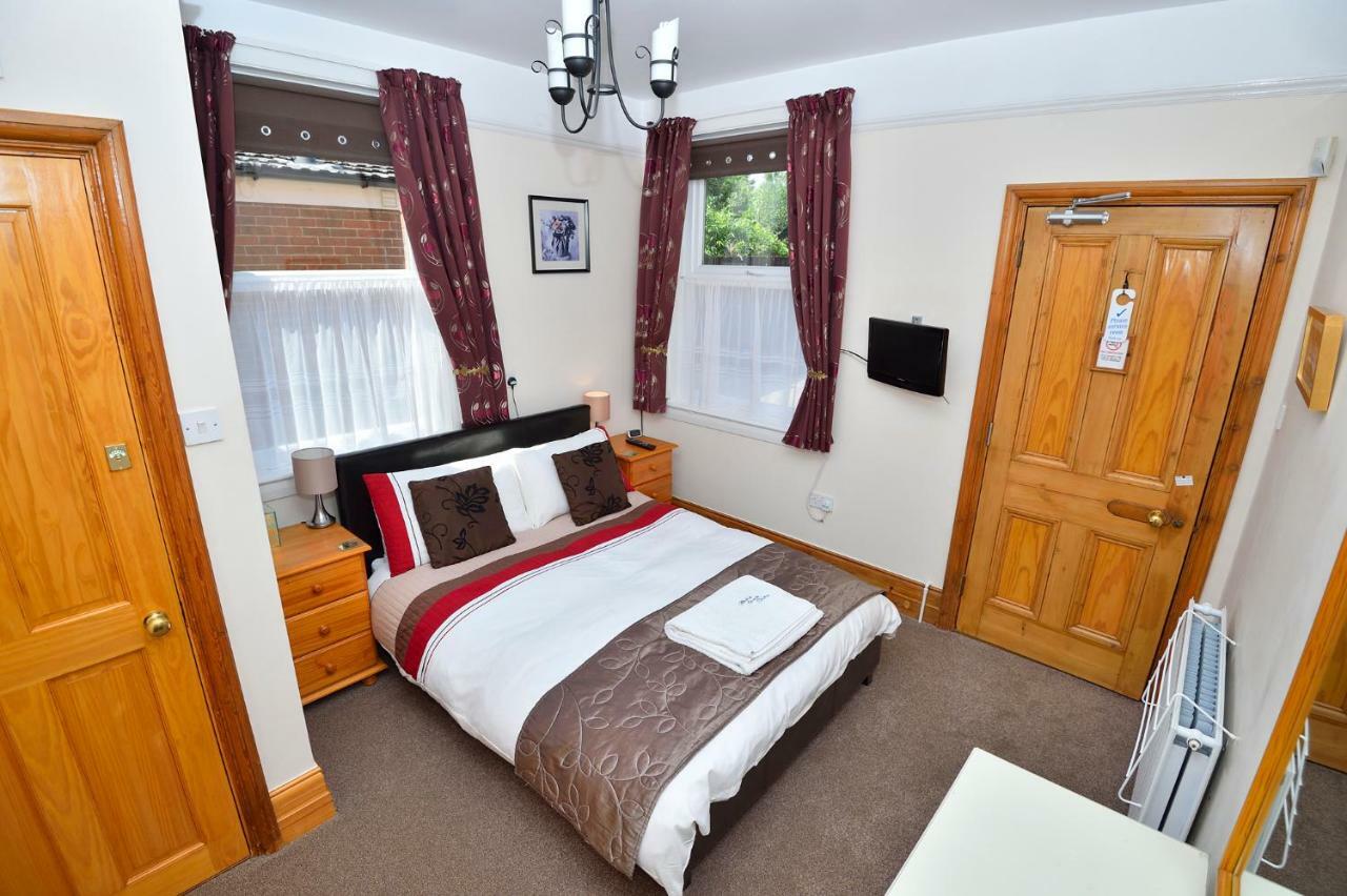 Home From Home Guesthouse Leiston Exterior photo